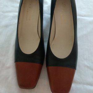 Lady's Italian Pumps - Narrow Width